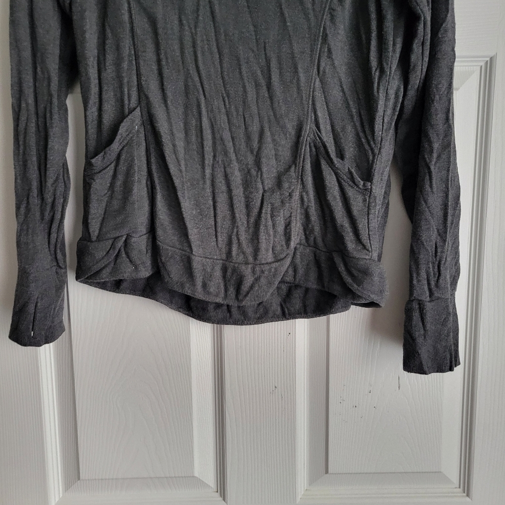 Yogalicious Long Sleeve Top - Picture 2 of 10